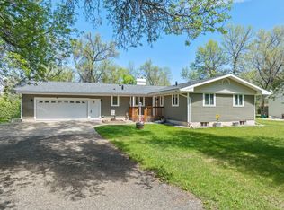 6620 17th Ave NW, Minot, ND 58703