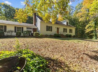 220 Drum Bay Rd, Hague, VA 22469