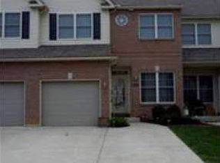 6683 Mine Dr, Macungie, PA