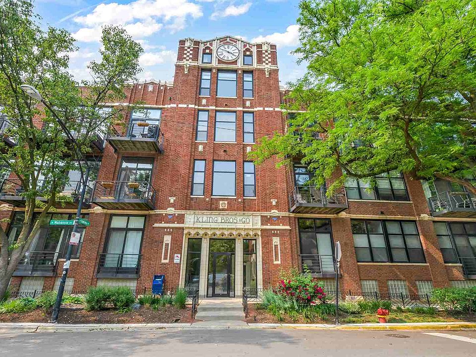 1st image of 2300 W Wabansia Ave APT 111