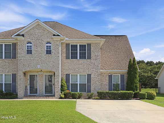 2nd image of 2036 Cambria Drive #B