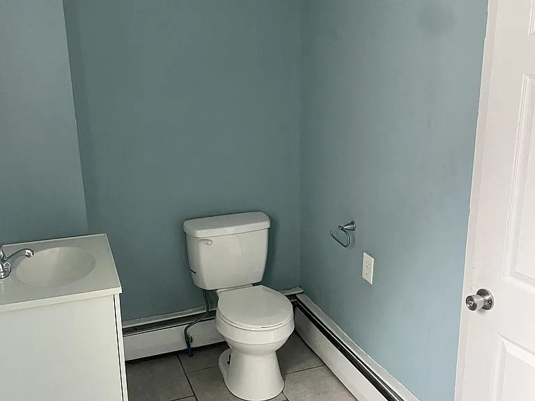 19 Center Streetsingle Family — Photo 28
