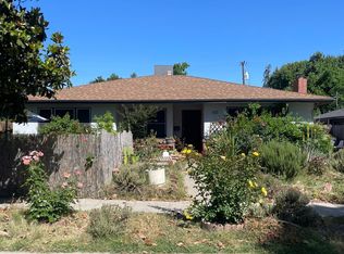 2446 N Adoline Ave, Fresno, CA 93705