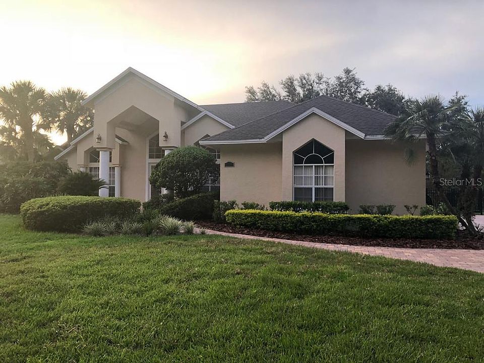 1st image of 8125 Courtleigh Dr