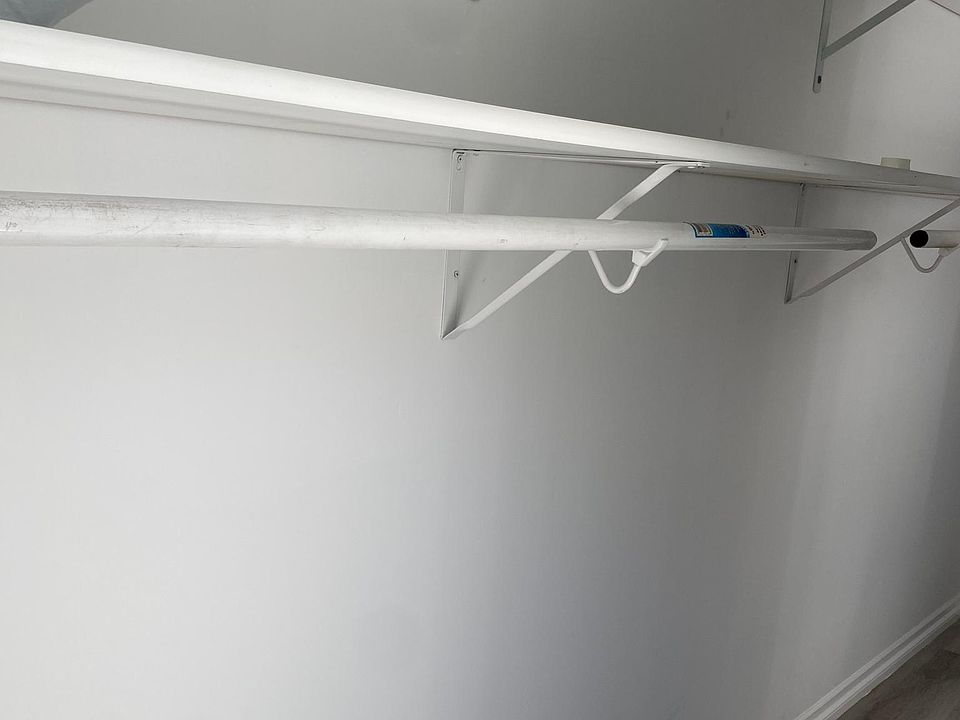 1st image of 337 N Vista St #335