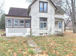 1204 Sanford St, Rockford, IL 61102