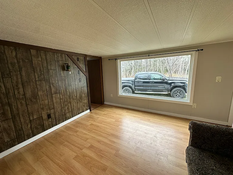 43 Poore Rd — Photo 10