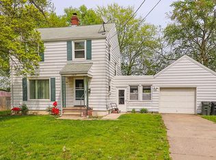 169 Seneca Ave, Elyria, OH 44035
