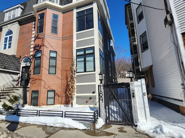 189 Washington Ave Unit 3, Chelsea, MA 02150