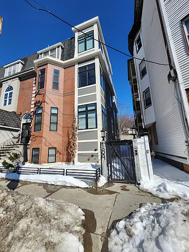 189 Washington Ave #3 Photo 1