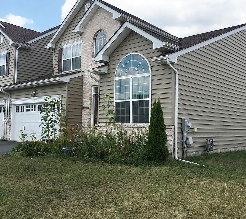 2nd image of 941 Spring White Dr