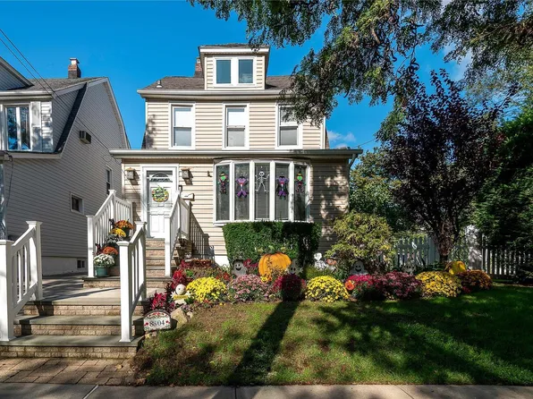 88-04 Gettysburg Street, Bellerose, NY 11426