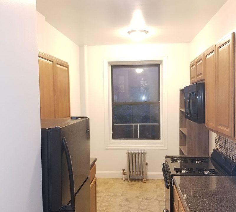 2nd image of 2132 Wallace Ave APT 342