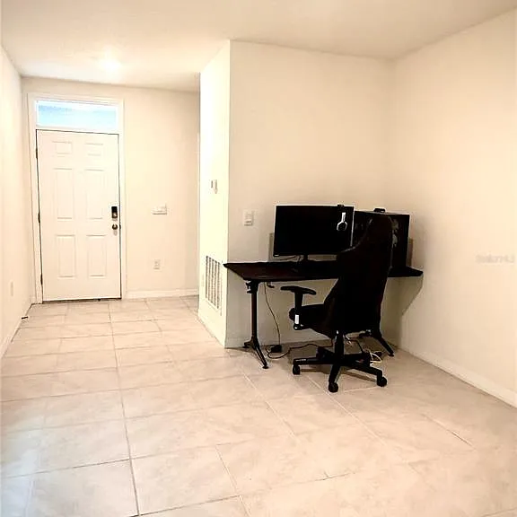 2255 Tay Wes Dr — Photo 3