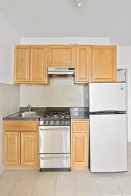 Rented by Bohemia Realty Group | media 3