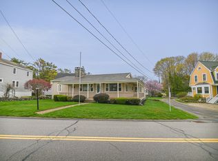 75 Broadway, York, ME 03909