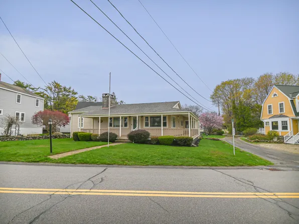 75 Broadway, York, ME 03909