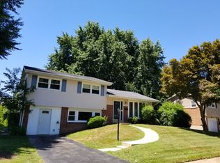 2390 Nicholby Dr, Wilmington, DE 19808