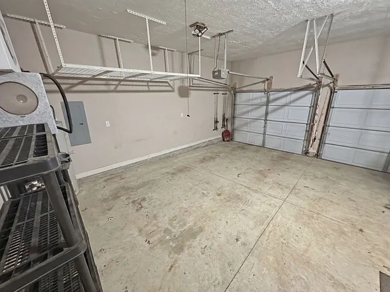 115 Juniper Ct — Photo 16