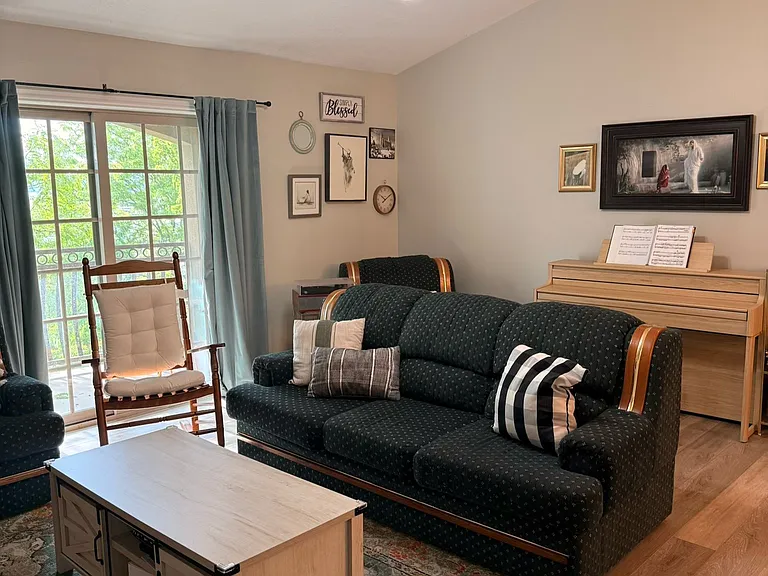 181 N 1200 W #304 — Photo 2