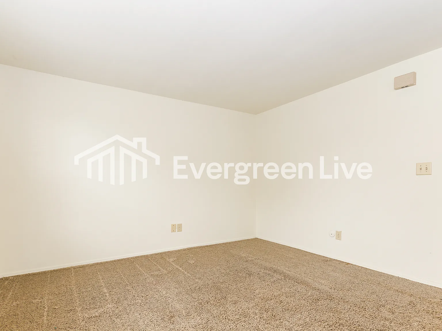 2 bed, 1.5 bath, 1094 sqft, $995 — Photo 3
