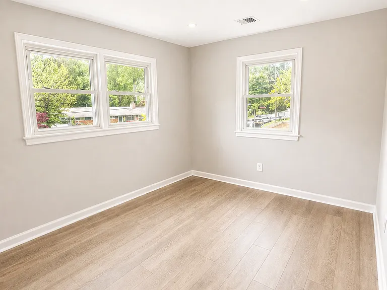 5822 Brookview Dr — Photo 7