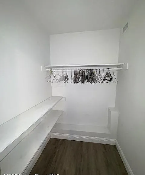 412 Clarence Rowe Ave — Photo 8