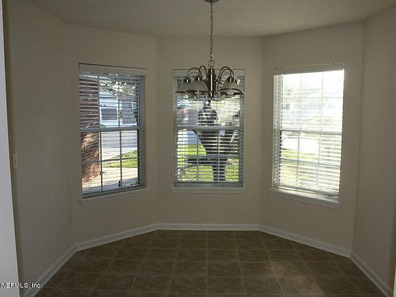 5th image of 9591 Stratham Ct