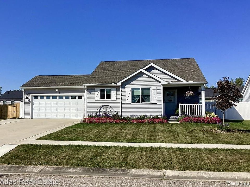 1st image of 3122 Dahlia Dr