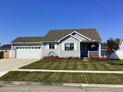 3122 Dahlia Dr, Burton, MI, 48519