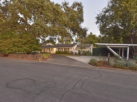 2nd image of 1189 Jerome Way