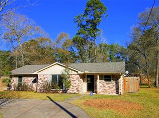 308 Tallow Dr, Conroe, TX 77385