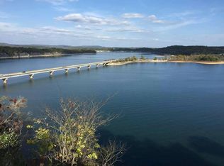 8354 Old White River Rd, Rogers, AR 72756