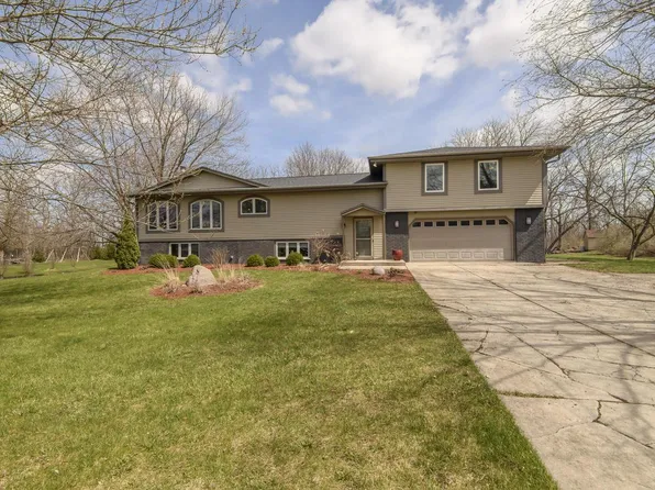 W217N9748 White Horse DRIVE, Colgate, WI 53017