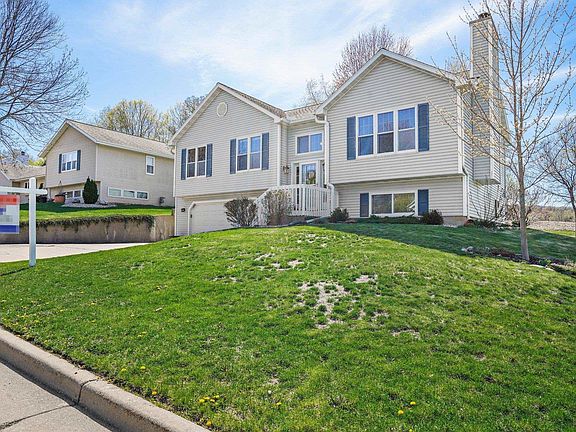 3rd image of 139 Vilas Hibbard Pkwy
