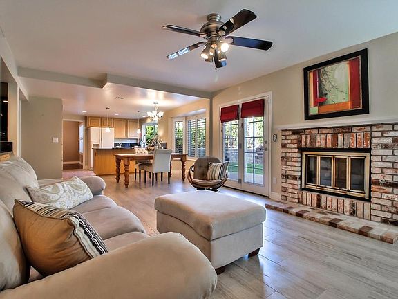 3rd image of 838 Salt Lake Dr