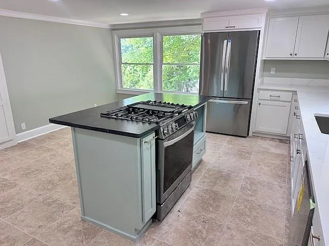 50 Wesley Way — Photo 27