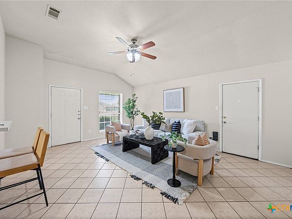 5th image of 4604 Wade Dr