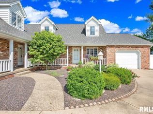 416 S Ohio Ave, Morton, IL