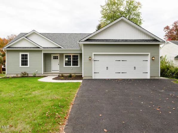 30 West Street, Hudson Falls, NY 12839