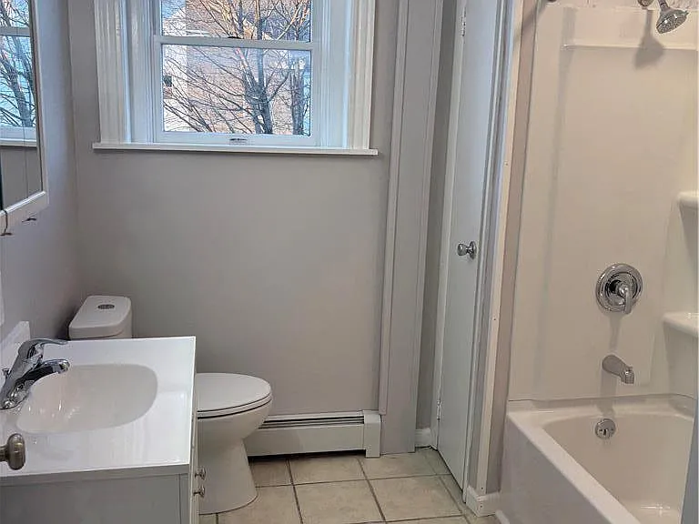 404 Mahoning St — Photo 7