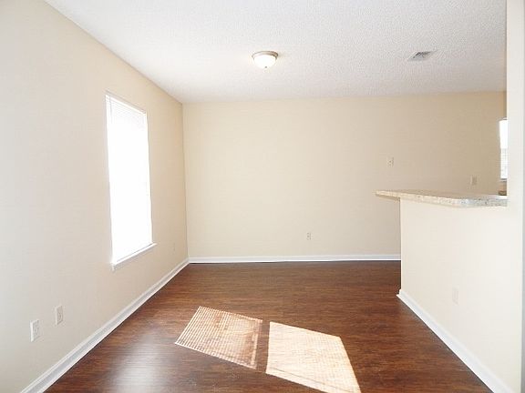 2nd image of 8516 Shuter Ct