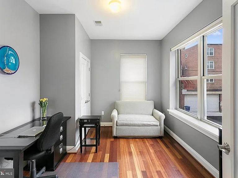 1464 Harvard St NW #6 — Photo 9