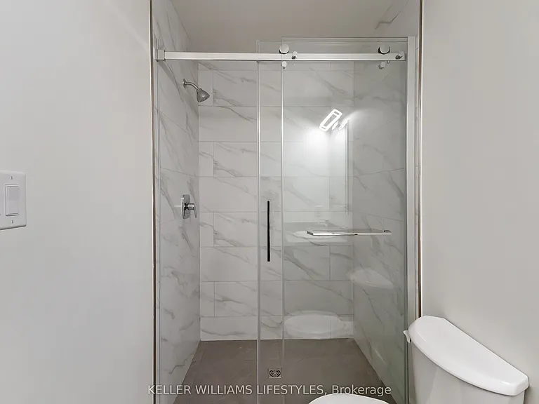 178 Woodward Ave #D — Photo 20