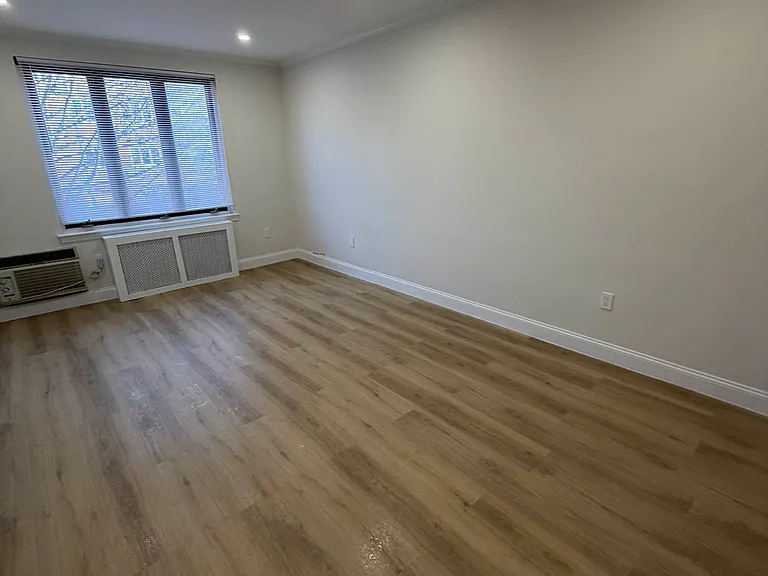 30-72 49th St #2 — Photo 5
