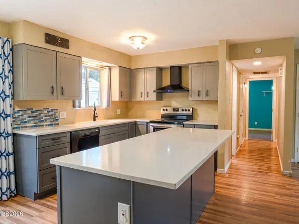 402 Corbett St, Carson City, NV 89706