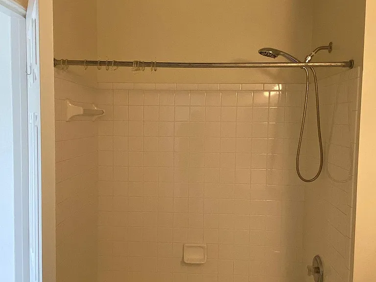 2560 Belcroft Pl — Photo 20
