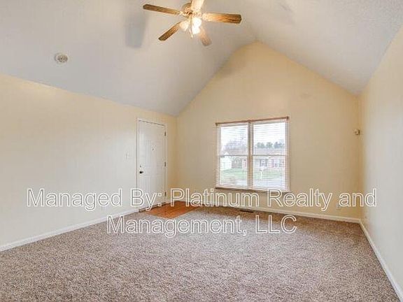 3rd image of 2668 Derby Dr