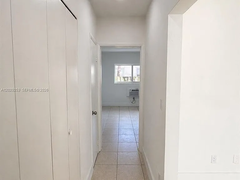 935 Bay Dr #9 — Photo 6
