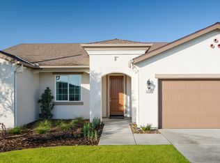 1652 Willis Dr, Hanford, CA 93230